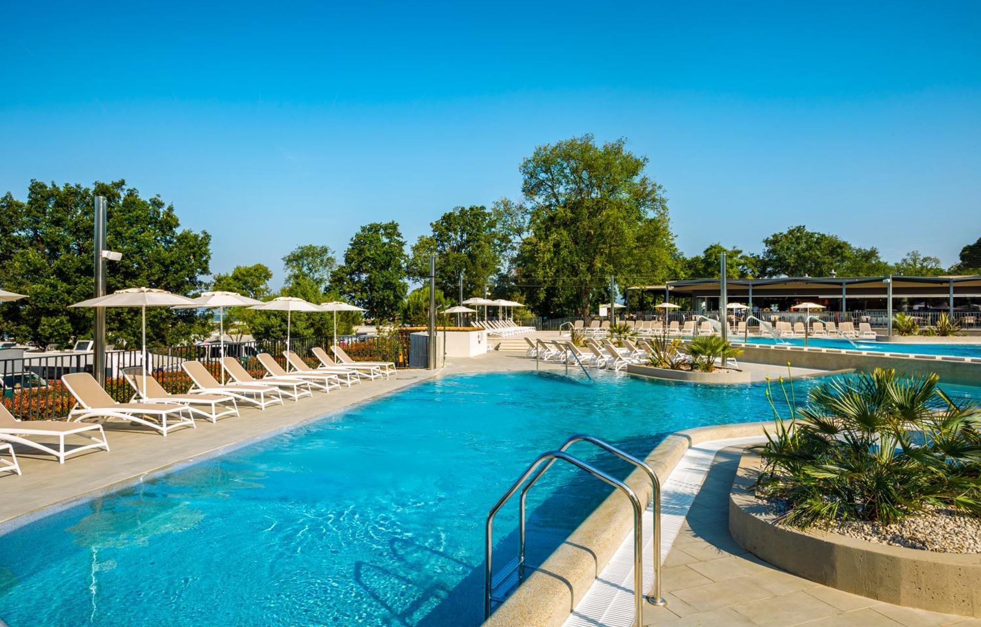 Aminess Planet Camping Maravea Resort - Pitches Novigrad Istria エクステリア 写真